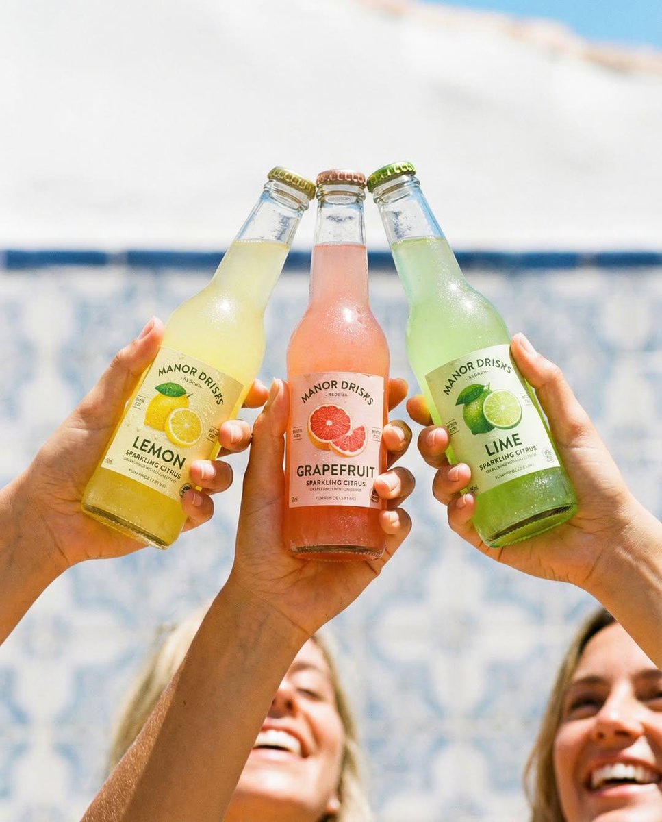 Four Prompts for Commercial Beverage Photography — example 1