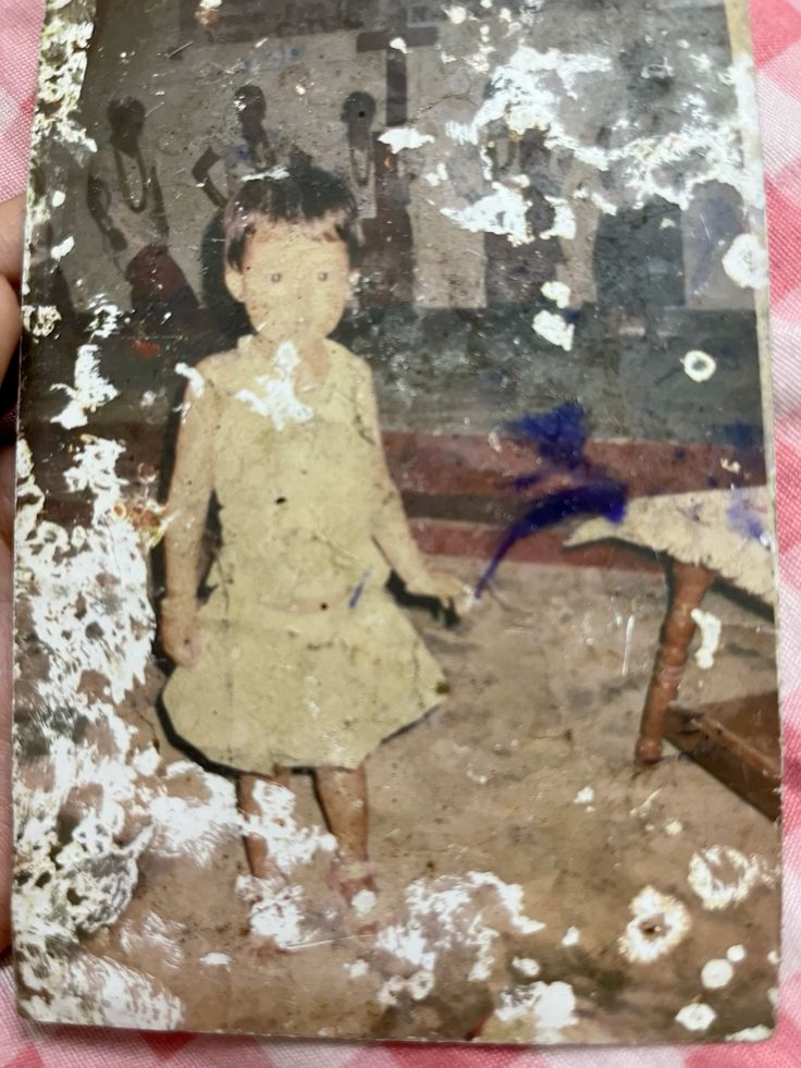 Vintage Photo Restoration of East Asian Girl — example 1