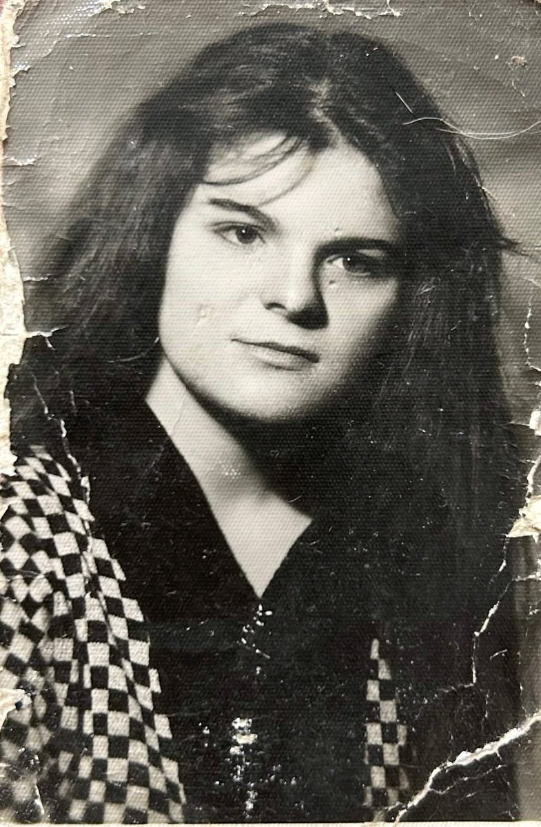 Photo Restoration and Upscaling Prompt — example 1