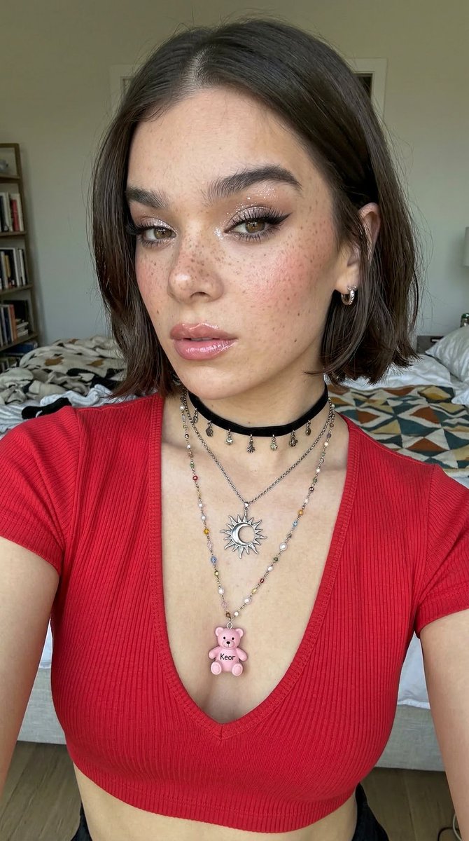 Photorealistic Influencer Close-up Selfie — example 4