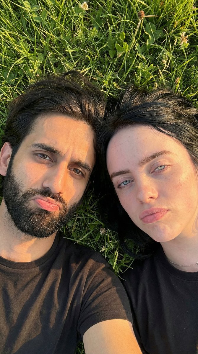 Golden Hour Selfie Couple — example 2