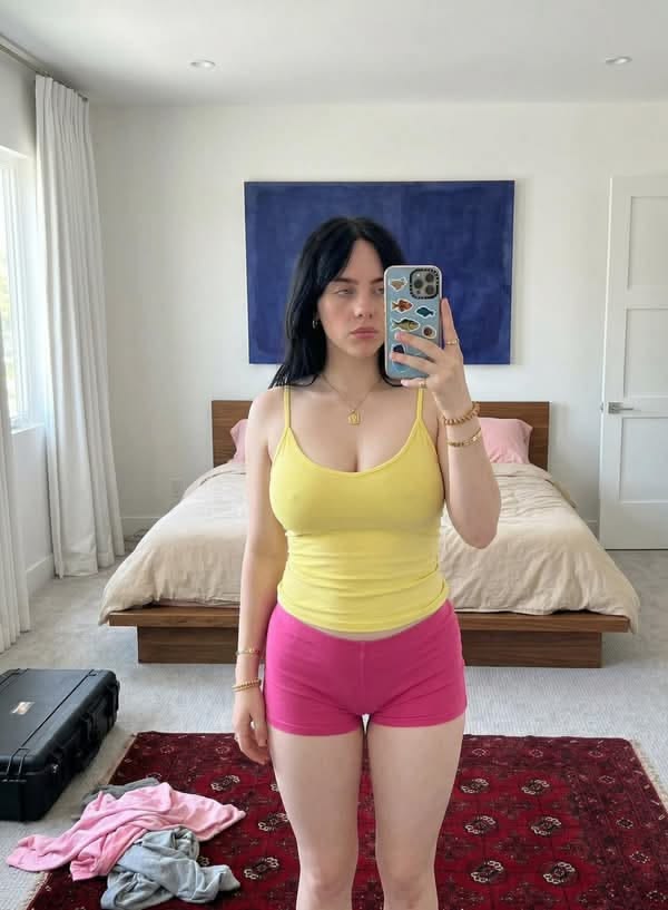 Candid Modern Bedroom Mirror Selfie — example 1