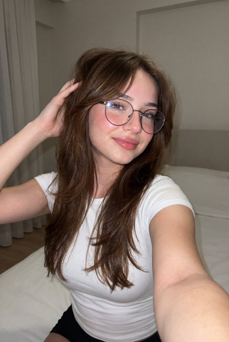 Ultra-Realistic Bedroom Selfie Portrait — example 1
