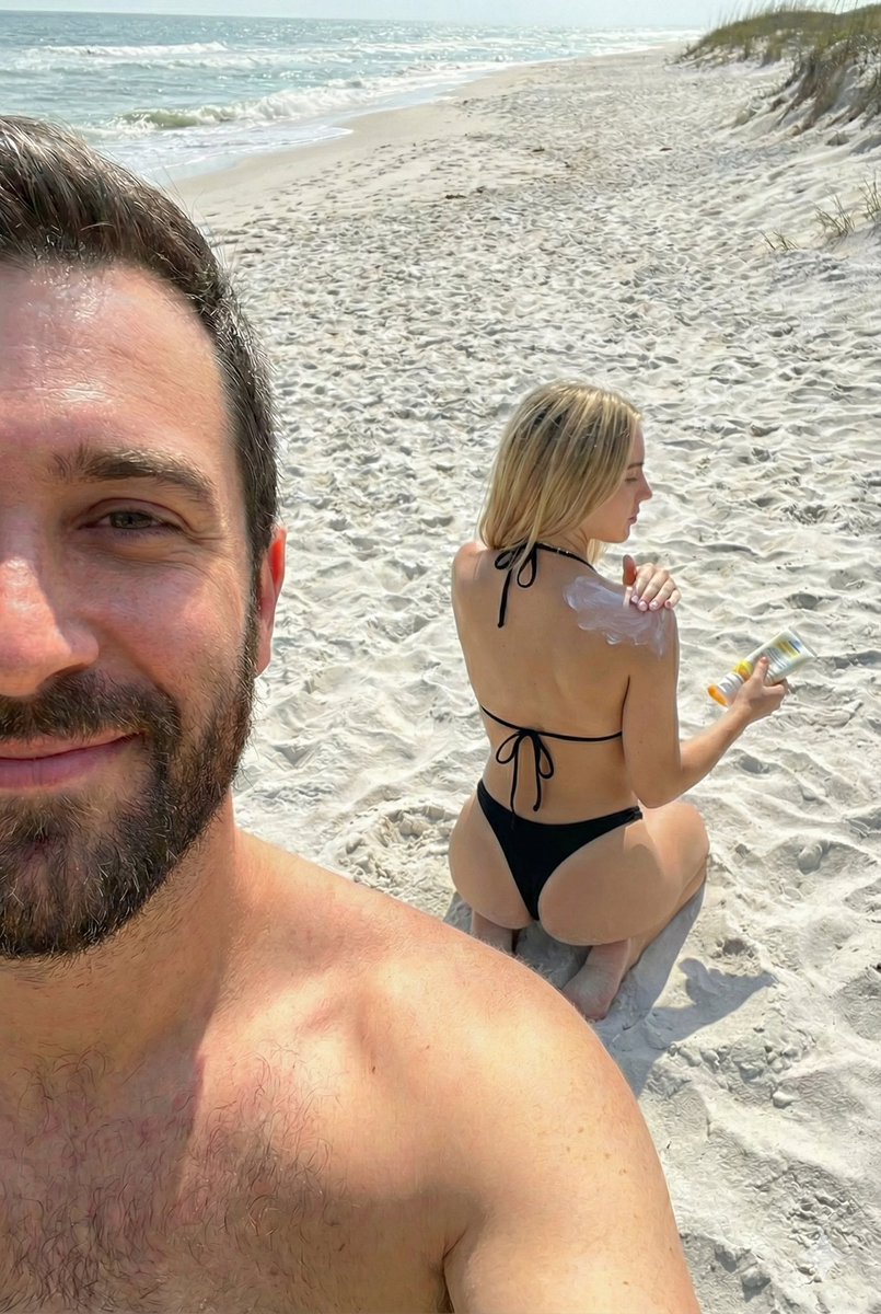 Backstage Selfie with Bikini Model Prompt — example 1