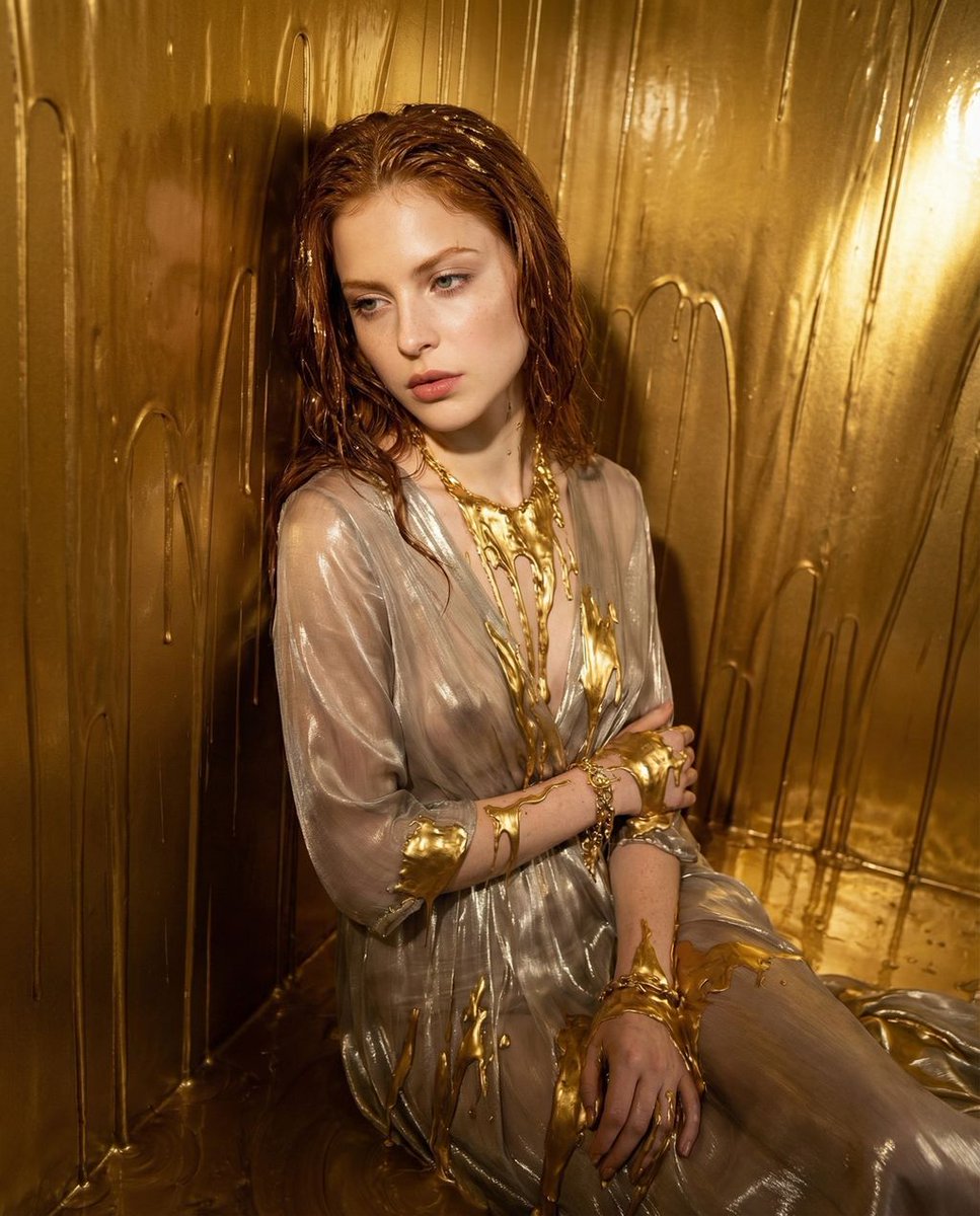 Surreal Molten Gold Editorial Portrait Prompt in JSON — example 1