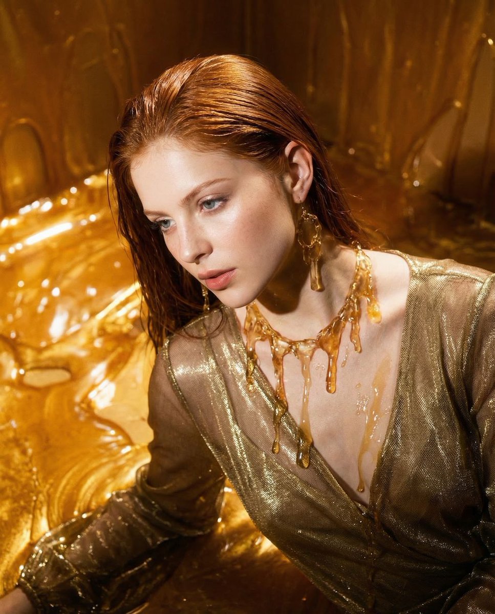 Surreal Molten Gold Editorial Portrait Prompt in JSON — example 2