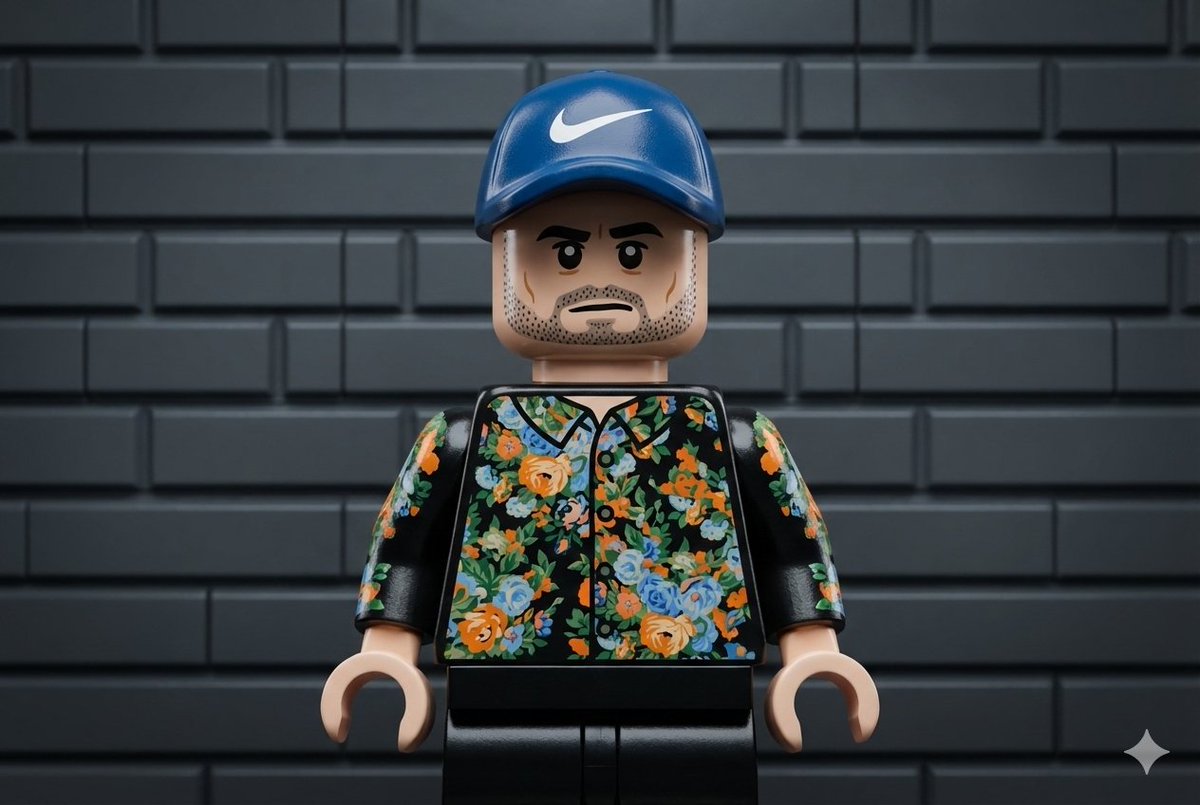 Lego-style self transformation — example 2