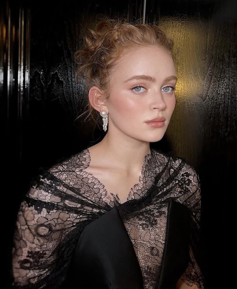 Three Celebrity Fashion Editorial Portraits — example 1