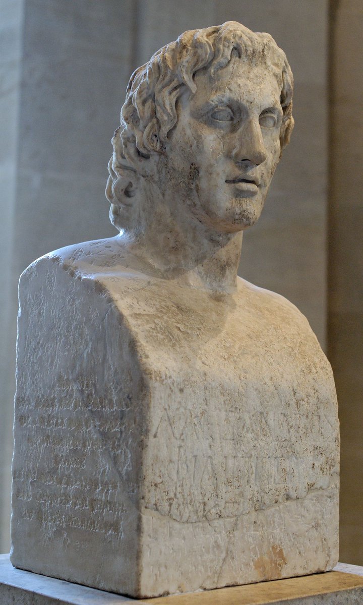 Request for Realistic Face Generation from Sculpture — example 1