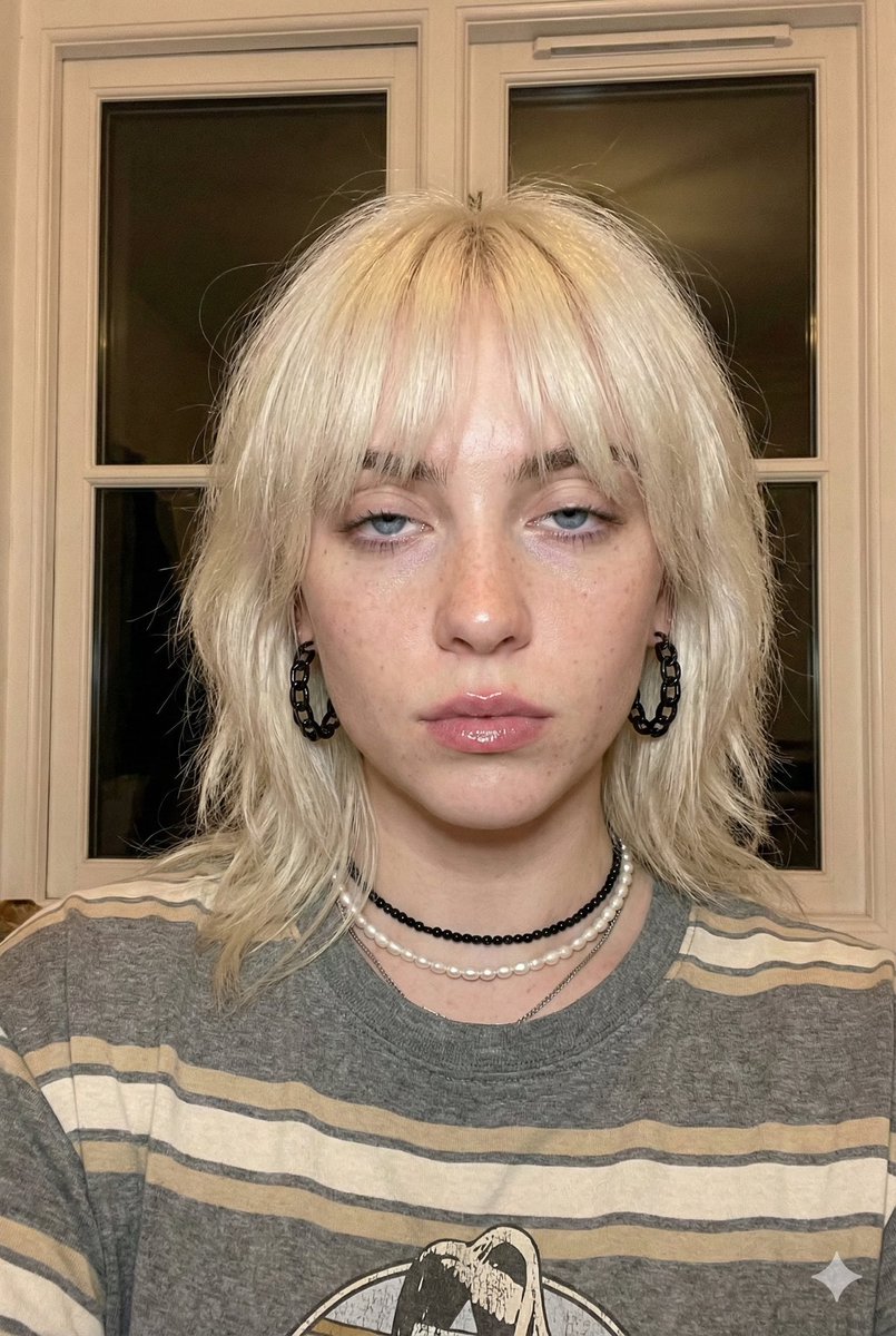 Photorealistic Billie Eilish Selfie (Blonde Era) — example 1