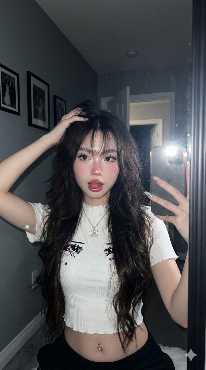Realistic Asian Woman Selfie with Phone Flash (3 Variations) — example 2